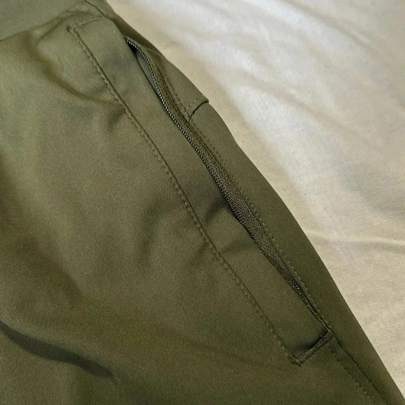 MONDETTA - WOMEN'S Medium - GREEN DRAWSTRING WAIST JOGGER PANTS - Picture 3 of 6